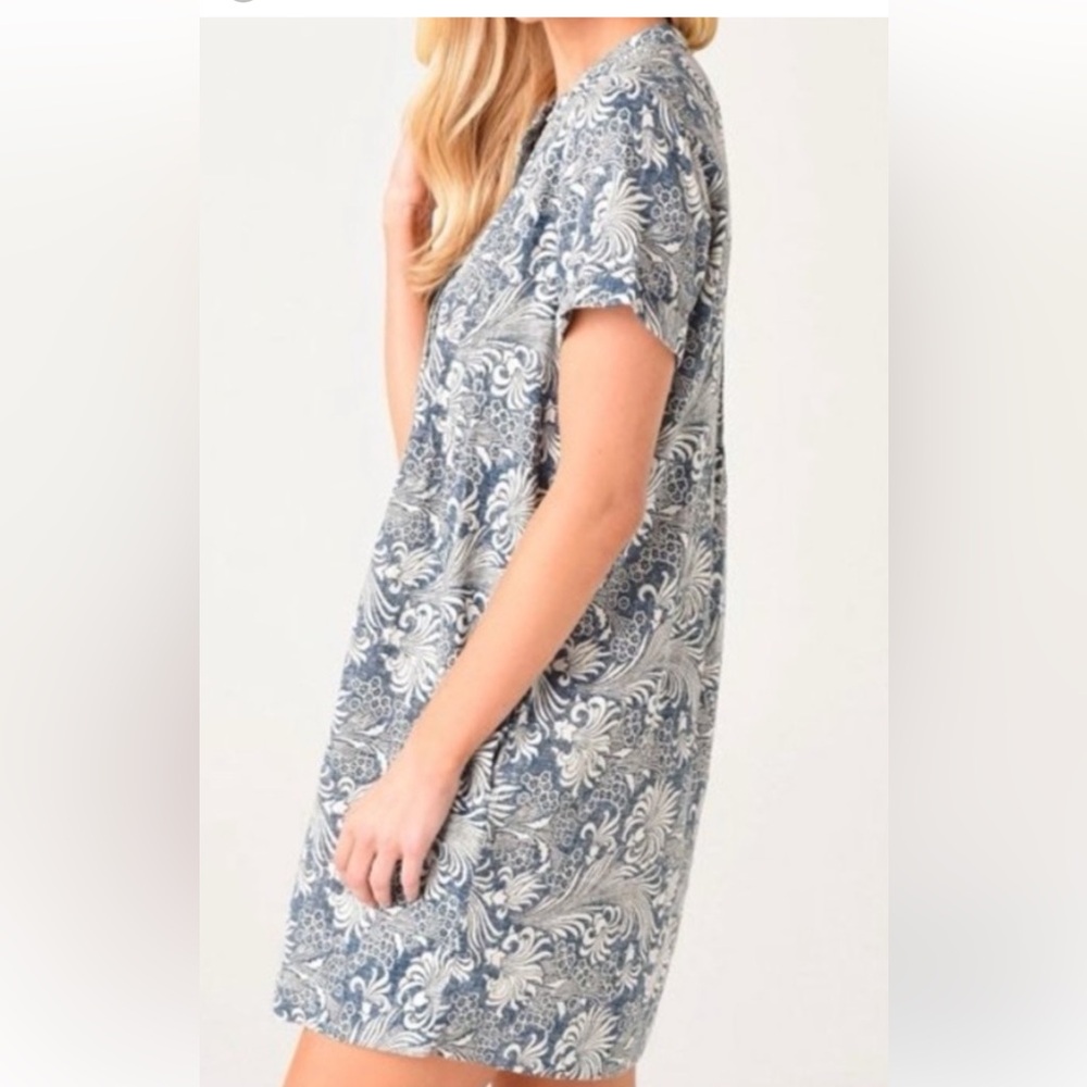Faherty Navy and Cream Floral Dress - Picture 2 of 11